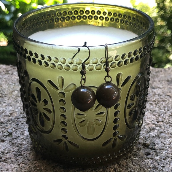 FREE  w/Purchase•Wooden Bead Earrings+FREE 🎁 - Picture 1 of 6